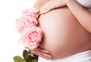 Wywoływanie i przyspieszanie porodu – na czym to polega?